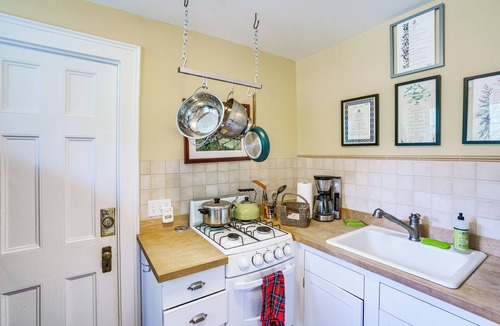 Stockbridge Apartment | 2 Mi to Norman Rockwell Museum: Stockbridge Apt!