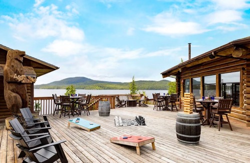 Ketchikan Hotel | 2 Ocean View Rooms | Guided Fishing, Hiking, & Relaxing Waterfront Views