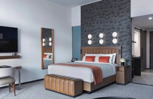Ivins Hotel | 2 Pleasant Rooms, w/Outdoor Pool + Local Charm – Perfect for Exploring Ivins