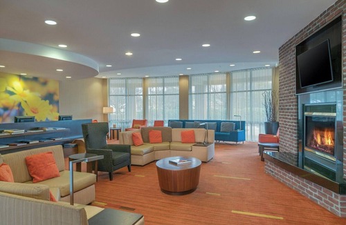 Salisbury Hotel | 2 Queens | Courtyard Salisbury | Ocean City Base, Indoor Pool, Stadium