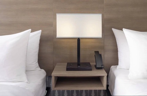 Prudential - St. Botolph Hotel | 2 Relaxing Rooms w/Free Breakfast | Steps to MBTA Prudential