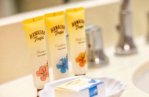 Waikiki Hotel | 2 Spacious Room Perfect For Family Stay with Balcony | Free Breakfast