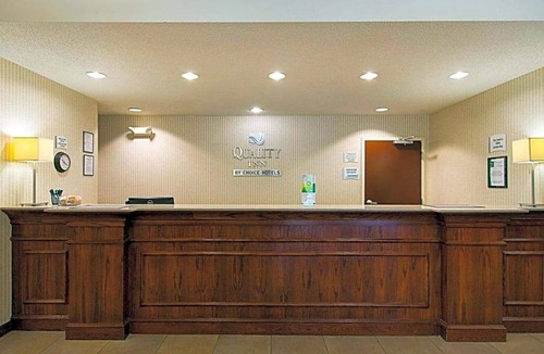 Potomac Hotel | 2-Star Hotel ∙ Quality Inn Spring Mills - Martinsburg North