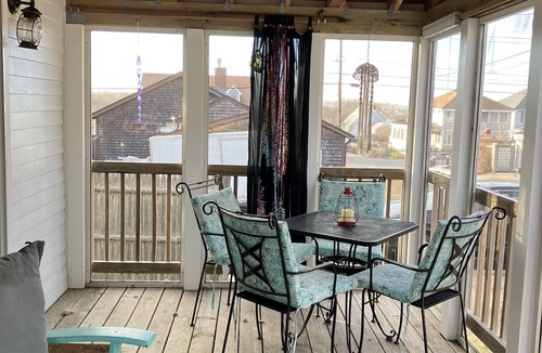 Ocean Bluff-Brant Rock House | 2 Story Beach House with full screen porch - Short walk to beach