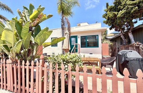 Mission Beach Apartment | 2026 NEW remodel coming soon. Mermaid`s Cove, Nestled between Beach and Bay!