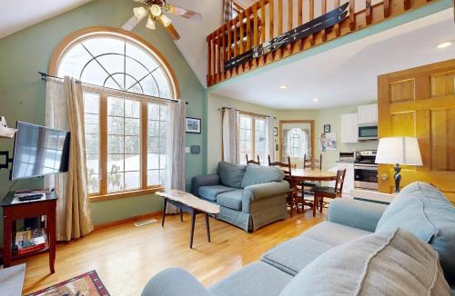 Intervale House | 205 Town Hall Road