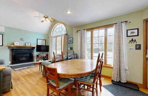 Intervale House | 205 Town Hall Road