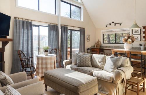 Basye Ski Chalet | 210 Nelson Way: Par Pine Lodge