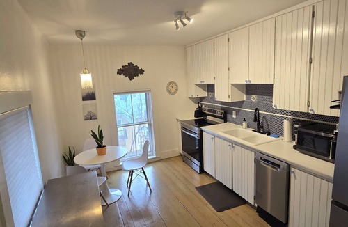 Newport Apartment | 25 Min from Jay Peak. Our Cozy 1-BR Owners Apartment in downtown Newport.