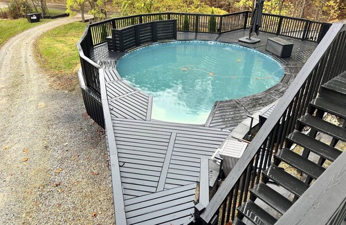 Laurelville Cabin | 25' Round Heated, in-ground pool, May 1st to October 31st. PICKLEBALL YR ROUND.