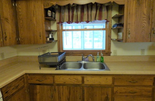 Leadsville House | 27 Riverfront Acres of Serene Mountain Views - Dog and Kid paradise!