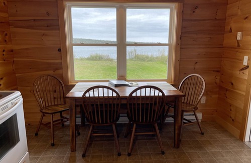 Steuben Cottage | 2bd, on Pigeon Hill Bay, fire pit, star lit sky, AC in loft, quiet, sm dogs