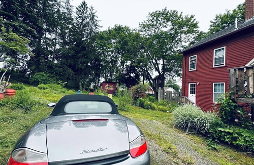 Bath House | 2BR Apt. Authenticity, value, walk to everything. big yard, treehouse. No fees.