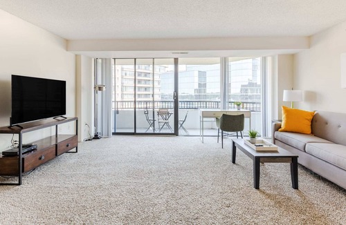 Radnor - Fort Myer Heights Apartment | 2BR Serene Executive Retreat with Balcony