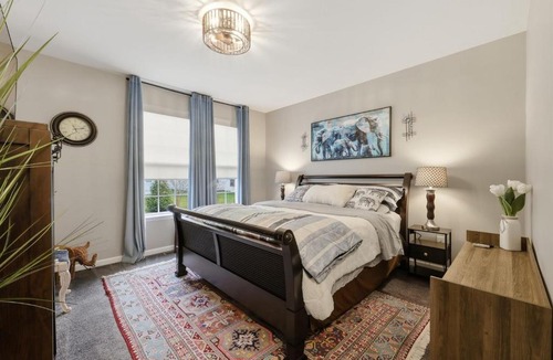 Middletown House | 2Br2Ba Retreat Elevated Living A Professional Haven in Middletown, DE