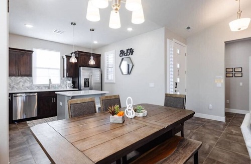 Sienna Hills House | 3 Bed Single Floor Sleeps w/pool