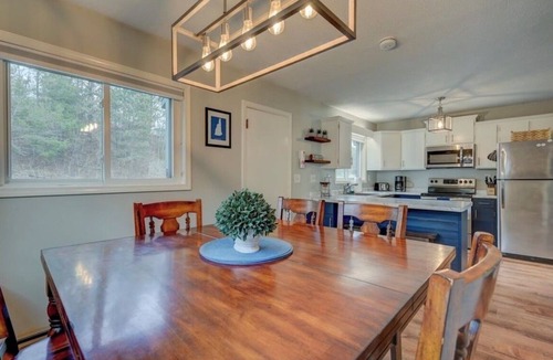 Intervale Condo | 3-bedroom condo in central Bartlett location with Mountain View’s!