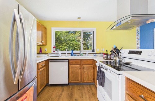 West Juneau House | 3-Bedroom Oceanview Home | Near Downtown Juneau