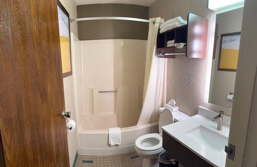 Lexington Hotel | 3 Budget-Friendly Rooms Designed for Rest and Adventure | Near Attractions