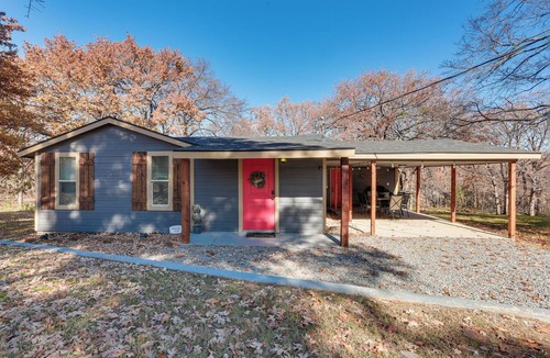 Kingston Cottage | ~ 3 Mi to Lake Texoma: Kingston Family Retreat