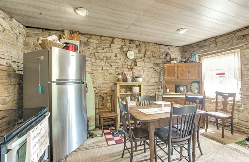 Sharpsburg Cottage | 3 Mi to River: 11-acre Retreat in Rural Stockport