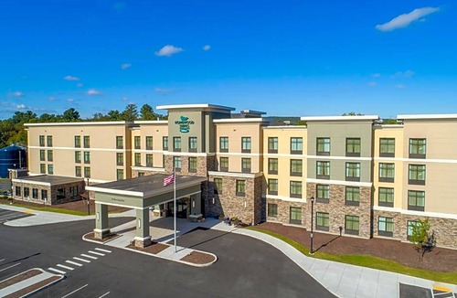 Berlin Hotel | 3-Star Hotel ∙ Homewood Suites by Hilton Boston Marlborough