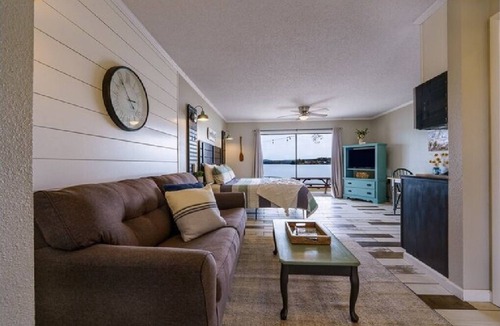 Hot Springs Hotel | #3 The Point - King Room