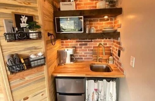 Cedar City House | #3 Zion Tiny Home-Grand Ranch-Mini Animal Farm-One of a Kind Farm Stay