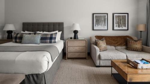 Stowe Area Resort | 374 Lodge At Spruce Peak Ski In Ski In Ski Out King Studio By Stowe Mountain Rentals