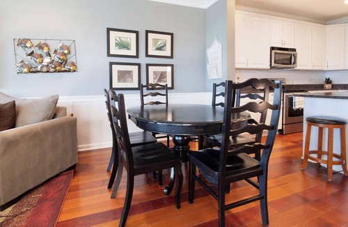 Waters Edge Condo | 3br/3ba River Views Pool and Dock Access~ River Walk