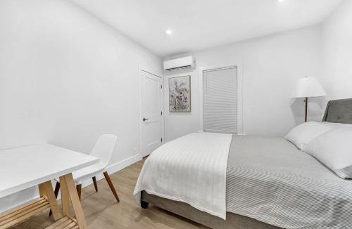 Wellington-Harrington House | 3BR Hotel Alternative - Walk to Kendall Square