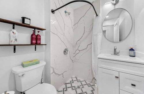 Wellington-Harrington House | 3BR Hotel Alternative - Walk to Kendall Square
