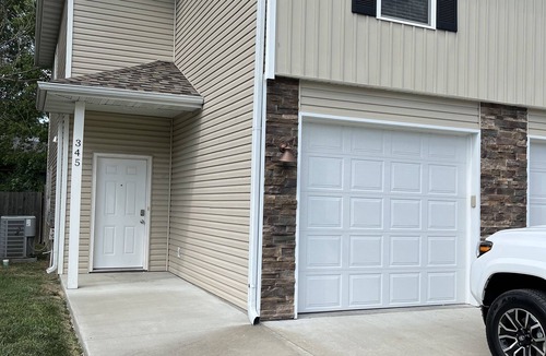 Columbia House | 4 Bedroom, 4 1/2 bath Townhome