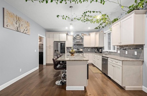 Holden House | 4-bedroom house in nice Holden with WiFi, AC