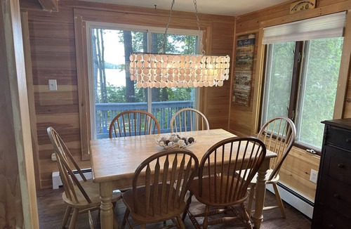 South Casco House | 4 Bedroom Lake House with Sandy Entrance & Boat Dock