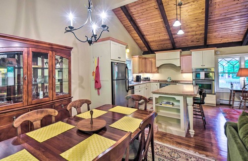 Jackson House | 4 Mi to Ski Slopes: Family-Friendly Bartlett Home!