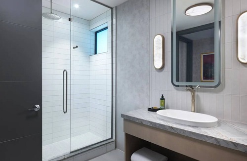 Ivins Hotel | 4 Scenic Rooms for Families & Groups, Surrounded by a Stunning Desert Landscape