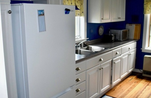 Pemaquid Point Cottage | 4BR, 1.5 BA Traditional Cottage with Ocean Views on Pemaquid Point