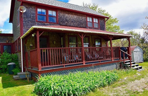 Pemaquid Point Cottage | 4BR, 1.5 BA Traditional Cottage with Ocean Views on Pemaquid Point