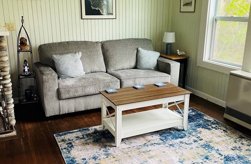 Pemaquid Point Cottage | 4BR, 1.5 BA Traditional Cottage with Ocean Views on Pemaquid Point