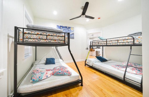 Worcester Apartment | 4BR Family-Friendly Worcester Apt - Near Parks - Perfect Summer Base 16-2