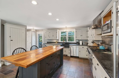 Kennebunk House | 5 Bed, 4.5 Bathroom, In-ground Pool, Gym near Parsons Beach!