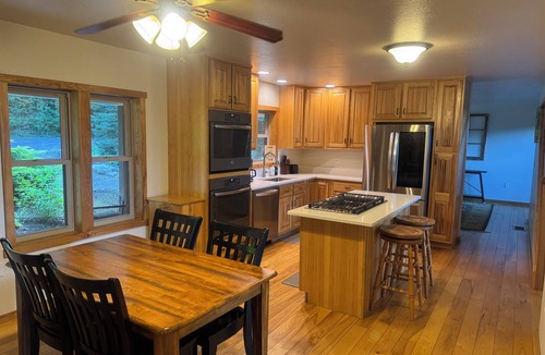 Boynton House | 5-bedroom Ranch outside Addison ,PA minutes from Everything in western MD & PA