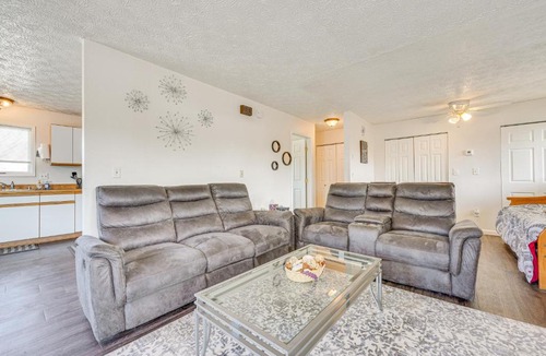 Northeast Anchorage Apartment | 5 Mi to State Park: Mtn-View Apt in Anchorage