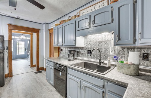 Cumberland House | 5 Mi to The Wilds: Spacious Family Hub, Game Room!