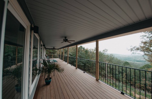 Russellville House | 5 STAR Gorgeous Mountaintop Cottage DISCOUNTED RATES