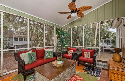 Tarpon Pond House | 515 Tarpon Pond Cottage