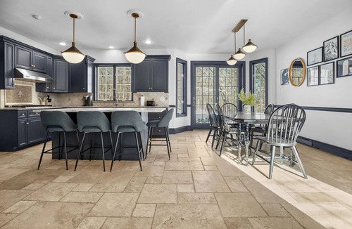 Cortlandt House | 5bed 3.5bath spacious and private with game room