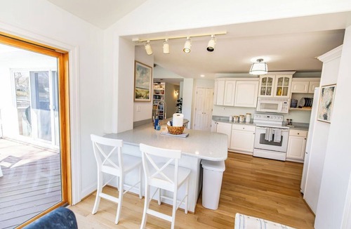 Mayo House | 6BR 3 Bath Waterfront Home w/Private Dock & Views