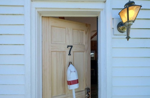 Trenton Apartment | 7 Acadia Cottage. Double Beds Open Hearth Inn